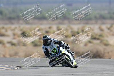 media/Oct-04-2025-CVMA (Sat) [[408bcdd6e4]]/Race 13-Amateur Supersport Open/